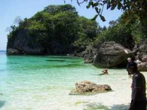Travel and Plastic Surgery in Exotic Philippines